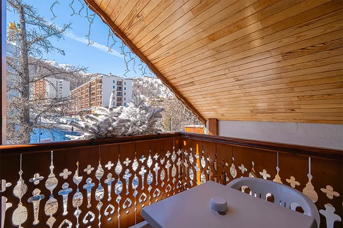 Chalet Hotel Vars station