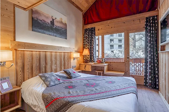 Chalet Hotel Vars station