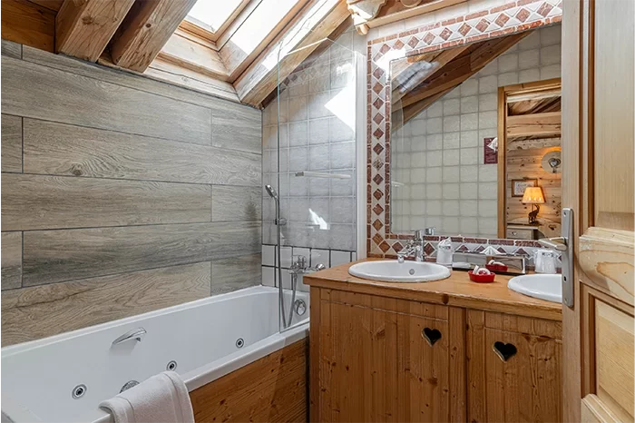Chalet Hotel Vars station